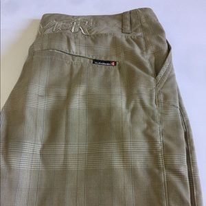 Free Owned QUICK SILVER SIZE 38